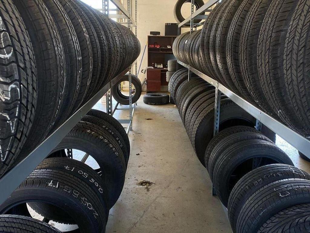 Firs Grade Used Tires