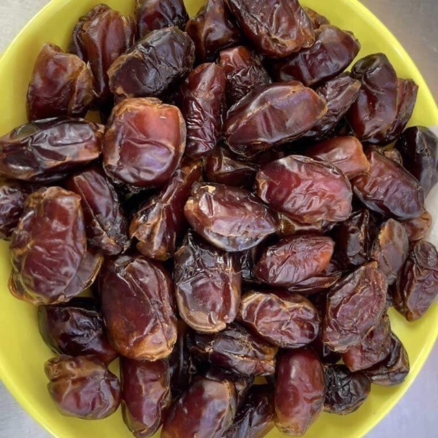 Wholesale fresh dates Aseel Fresh dates , Fresh Healthy Aseel Dates Pakistani Semi Dried