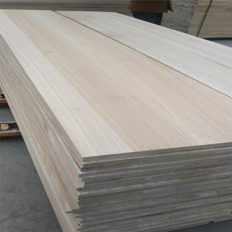 Customized Price Buy Paulownia Wood Board High Quality 2x4 Timber Choice of Poplar Spruce Paulownia Wood at Competitive Price