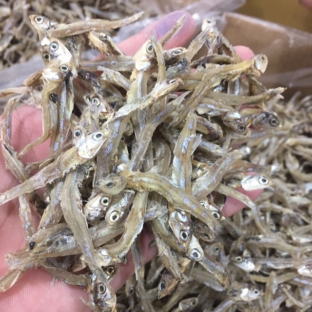 Baby Sun Dried Anchovy Fish From Canada / Medium Dried Anchovy With Best Quality