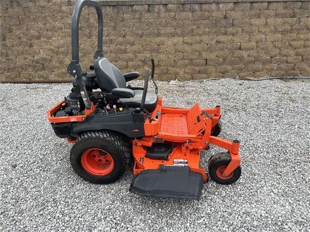 Grass Cutting Lawn Mower Kubota 360 Pro-Turn Riding Lawn Mower 54-Inch 24 HP Gasoline Powered Grass Cutting Machine