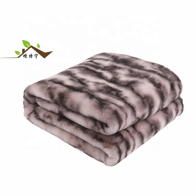 Luxury Ultra-Plush Printed Repreve Faux Fur Mink Throw Blanket