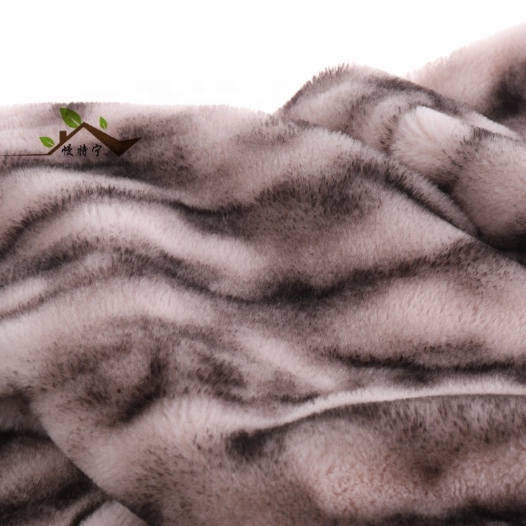 Luxury Ultra-Plush Printed Repreve Faux Fur Mink Throw Blanket