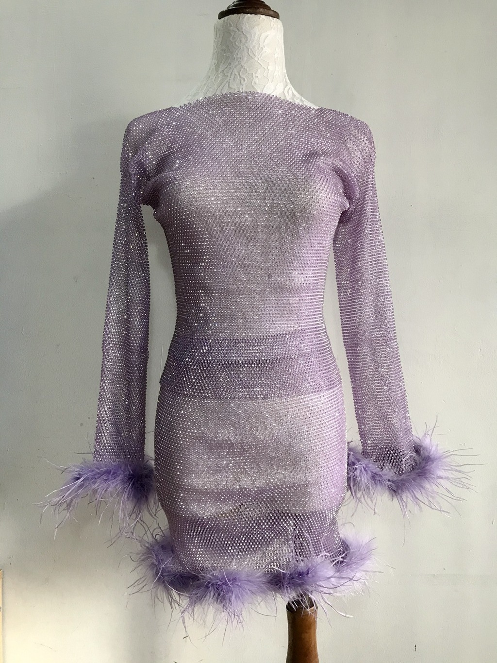 2023 Female Pink Purple Rhinestone Mesh Mini Skirt Top Suit For Party Black Crystal Feather Crop Top And Fur Trim Skirt Set