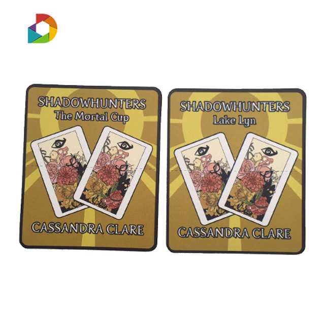 High Quality Packaging Paper Card /hard Paper Header Cards Customized Offset Printing Greeting Card Film Lamination CN;GUA