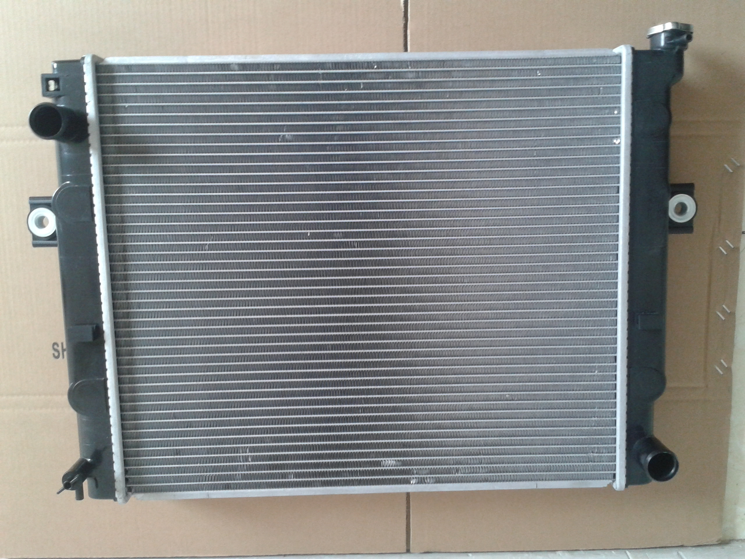 High Quality Genuine Forklift Spare Parts Heat Aluminum Radiators 16420-36610-71 Used for TOYOTA ATM Forklift 8FD30 8FDN30