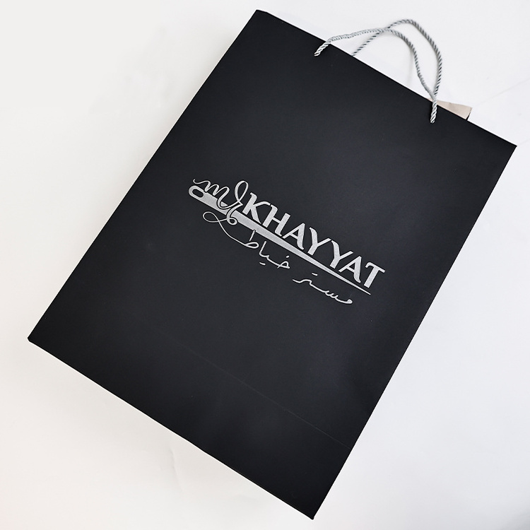 Cailyn Digital Printing Biodegradable Custom Luxury Matte Black Gift Shopping Paper Packaging Bag with Logo for Clothing