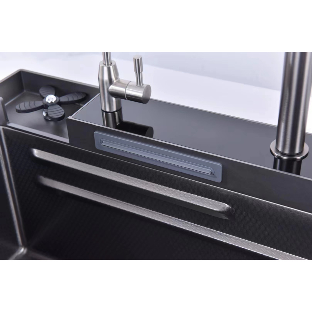 High-end  integrated kitchen faucet Multi-functional kitchen faucet Multi-cleaning effect pull-down kitchen faucet