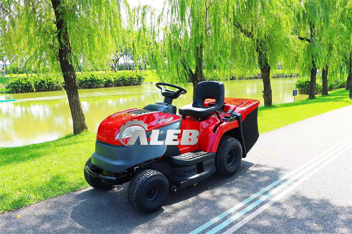 Cheap price mounted grass riding shredding tractor orchard garden lawn mowing tractor