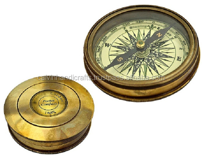 Antique Solid Brass Beautiful Nautical  Engraved Pocket Magnetic Outdoor Beautiful Antique Sundial Compass  CHCOM020