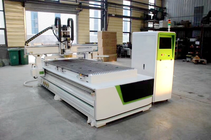 Best-selling in Europe and South America r CA-1325 ATC CNC Router