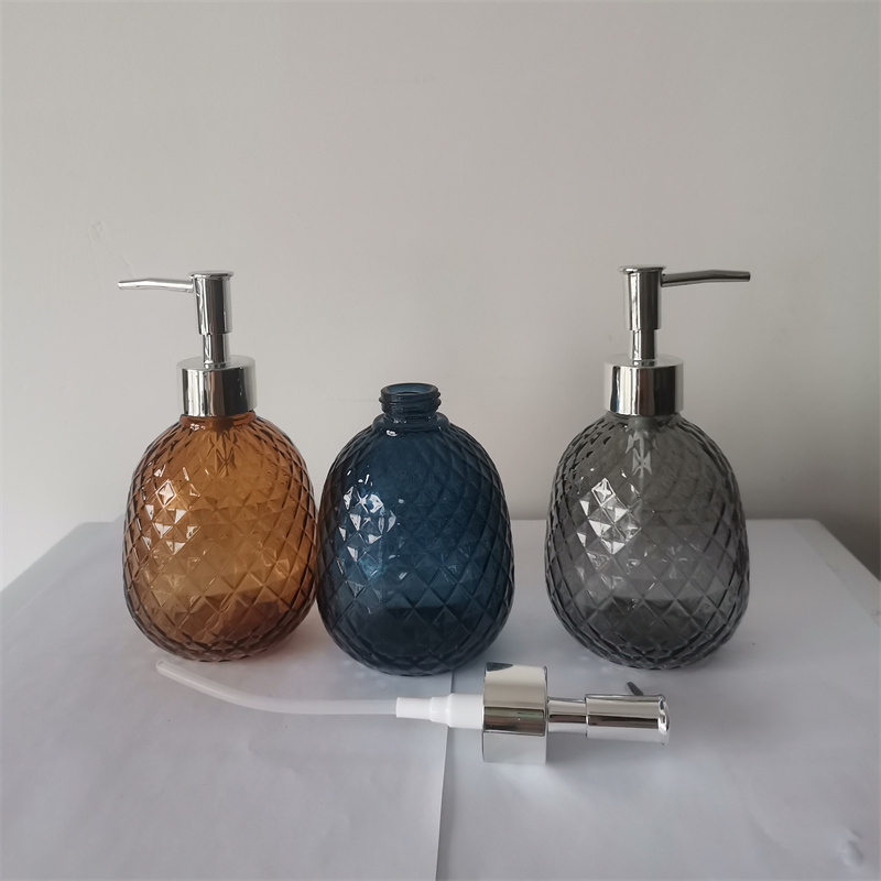 2023 Custom Bathroom Accessory Set Glass Bottle With Lotion Pump Lid Liquid Soap Dispenser