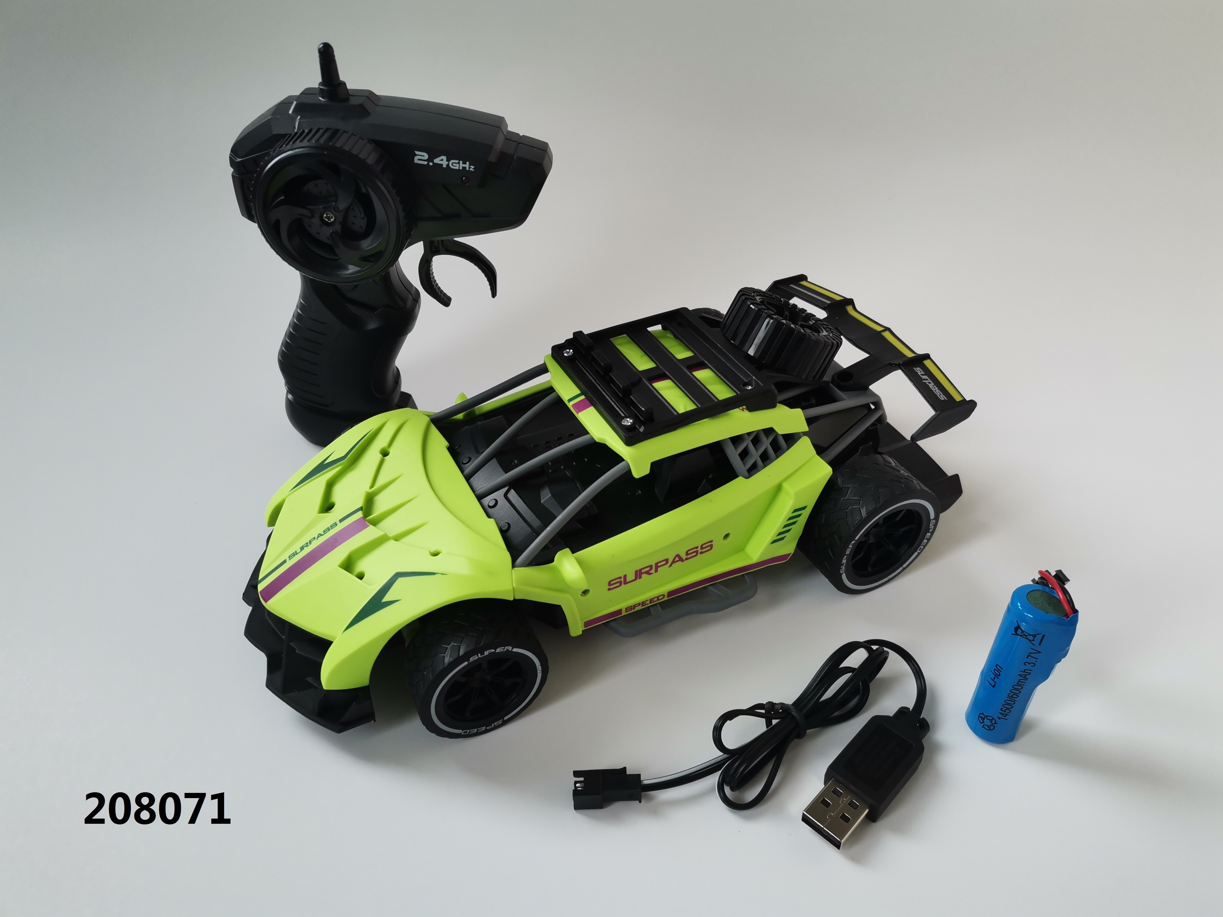 IQOEM- 208070 Toy Kids RC Car Mercedes Benz Scale  Model Car Remote Control Official Licensed Car for Kids