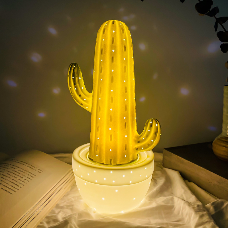 Nice Ceramic Night Lamp Cartoon Shape Table Lamp Green Cacti Kid Night Lamp Bedside Plant Craft Night Light