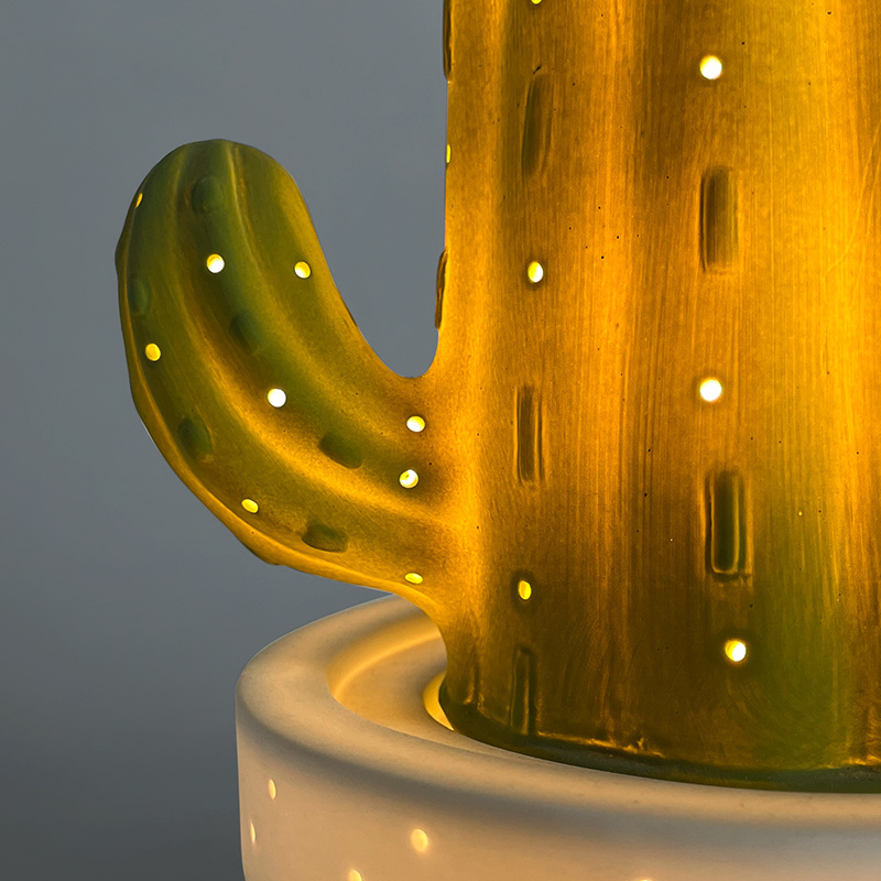 Nice Ceramic Night Lamp Cartoon Shape Table Lamp Green Cacti Kid Night Lamp Bedside Plant Craft Night Light