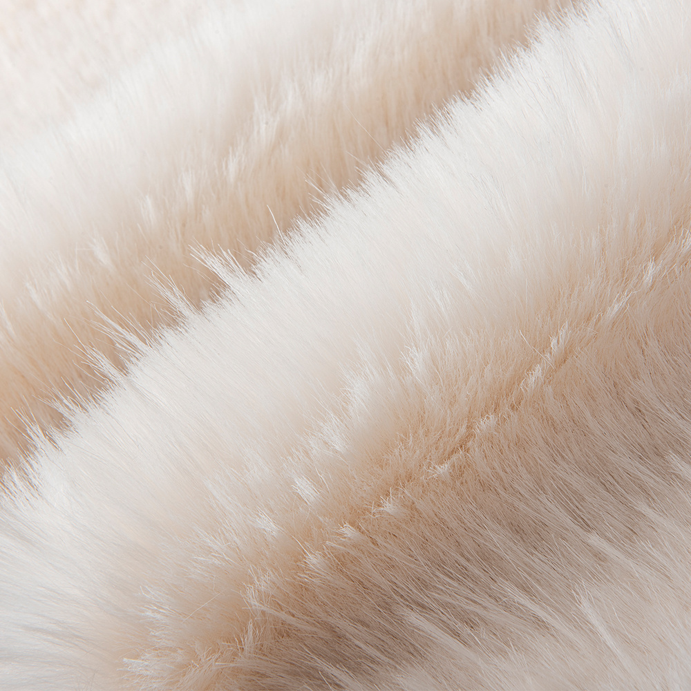 New style faux fur fabric Custom colors 100% polyester faux fur fabric for lady's coat ,garments Body faux fur