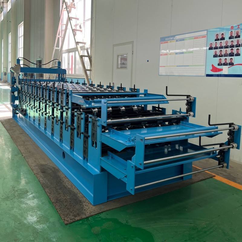 China Aluminum metal Glazed Tile Trapezoidal High Quality Roof tile making Three layer  forming machine