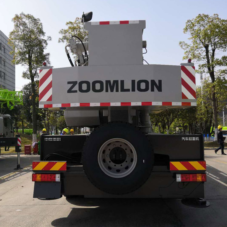 Chinese famous brand Zoomlion 25 tons mobile truck crane QY25V QY25V531.5 for sale