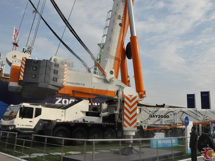 popular brand ZOOMLION 800 ton ZAT8000H All Terrain Crane