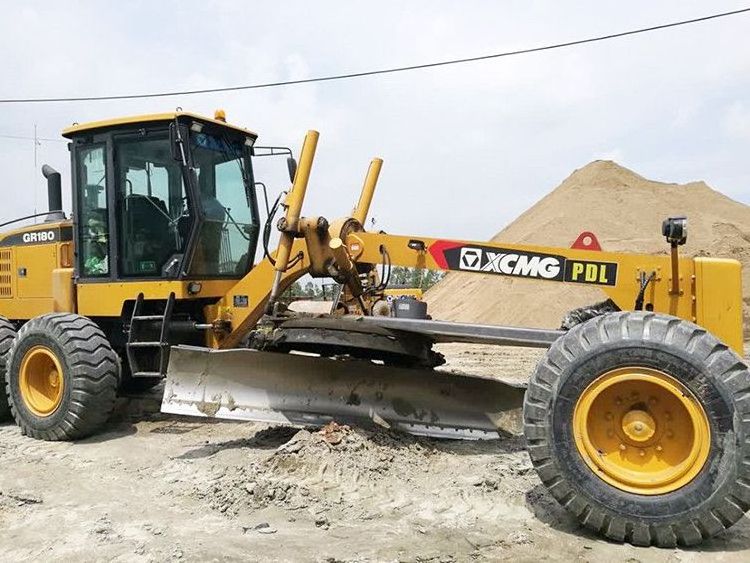 China xuzhou supply xcm g brand GR180 motor grader 180HP for sale EXW price