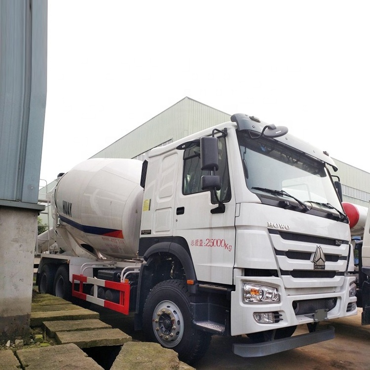 Chinese brand Howo 8 cubic meters small concrete mixer truck price in india