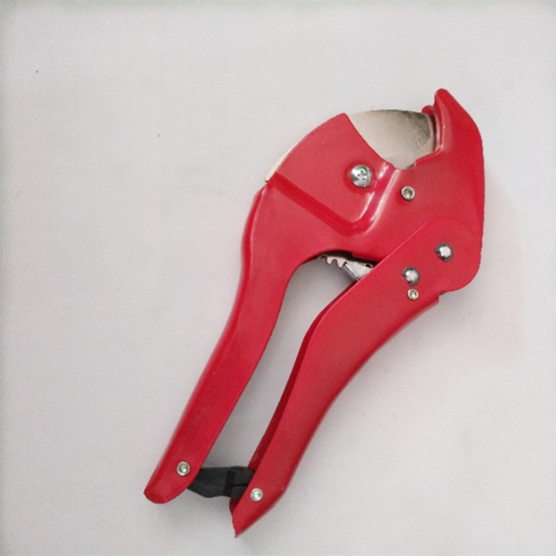 Multifunctional Water pipe Installation Tool PVC pipe cutter