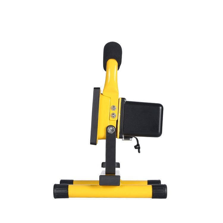 Portable IP65 high brightness 10W 20W 30W 50W 100W 150W 200W  tripod stand rechargeable LED emergency light