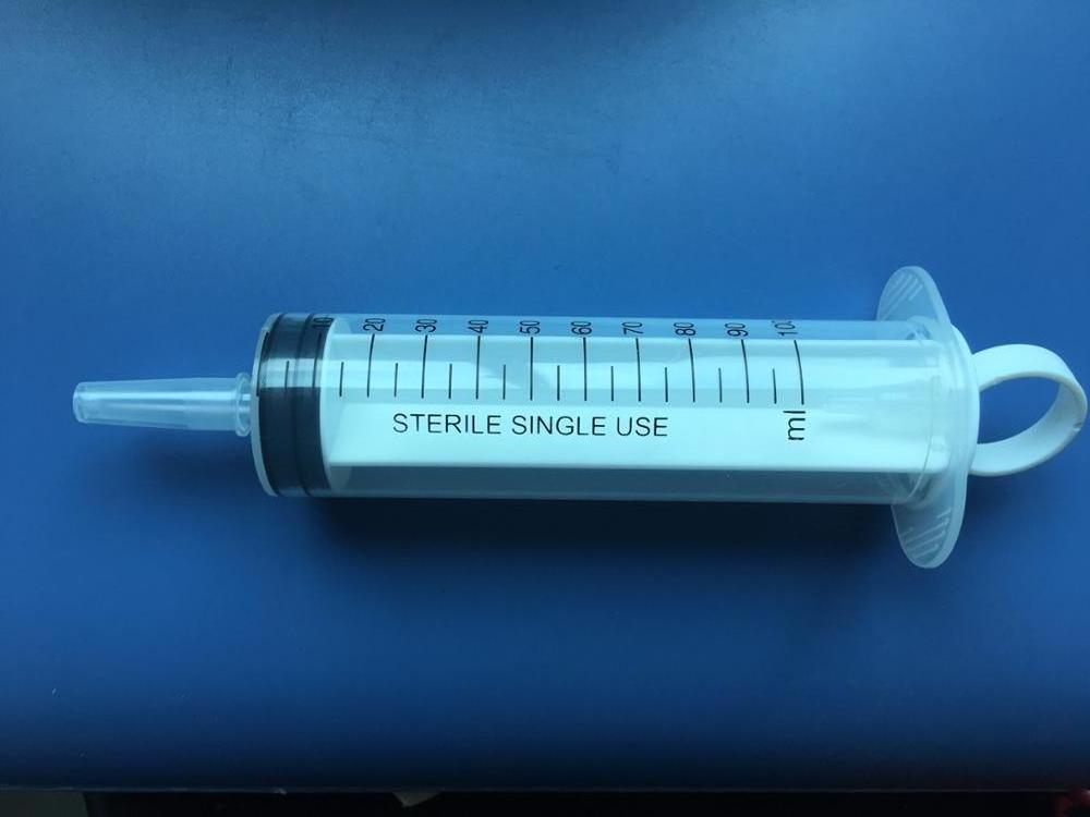 catheter tip syringe