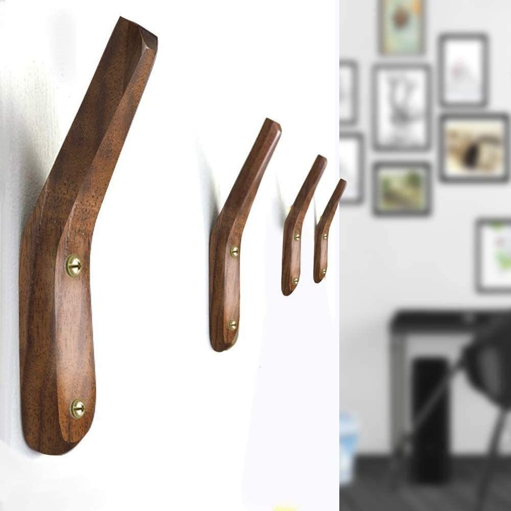 4 wooden coat hooks - wall mounted natural wood hanger simple modern V-shaped handmade coat hanger for hanging coat