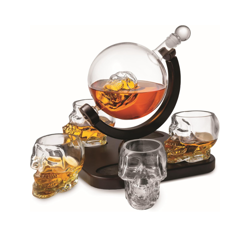 Unique crafted Skull Whiskey Glasses Barware set Skull Liquor Decanter with 4 Whiskey Glasses