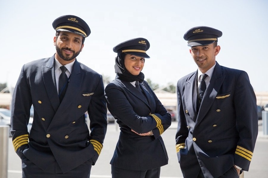 Custom high quality  black color double breasted design mens Emirates airlines pilots uniform