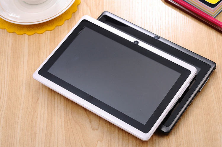 Cheapest China Tablet PC 7 Inch 8GB WIFI Android Quad Core Tablet with High Speed