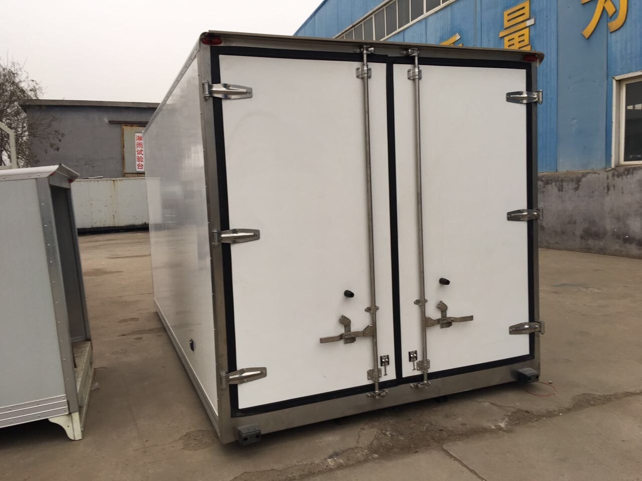 Cheapest Ckd Or Cbu Refrigerated Truck Box Bodies/truck Box Body For Sale