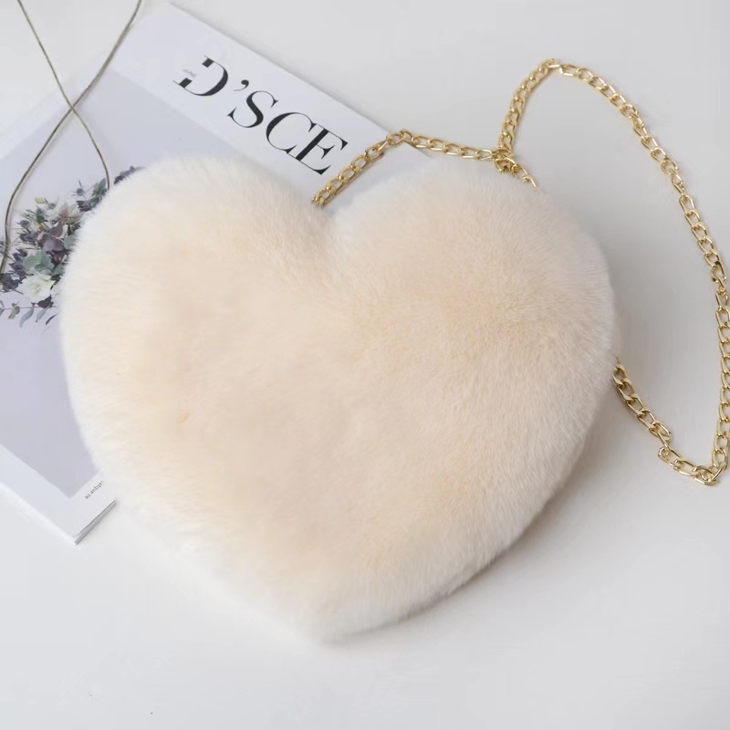 2023 Fashion Heart Shaped Bag Valentine'S Day Rabbit Fur Plush Shoulder Bag Chain Women Crossbody Bag Clutch Purse