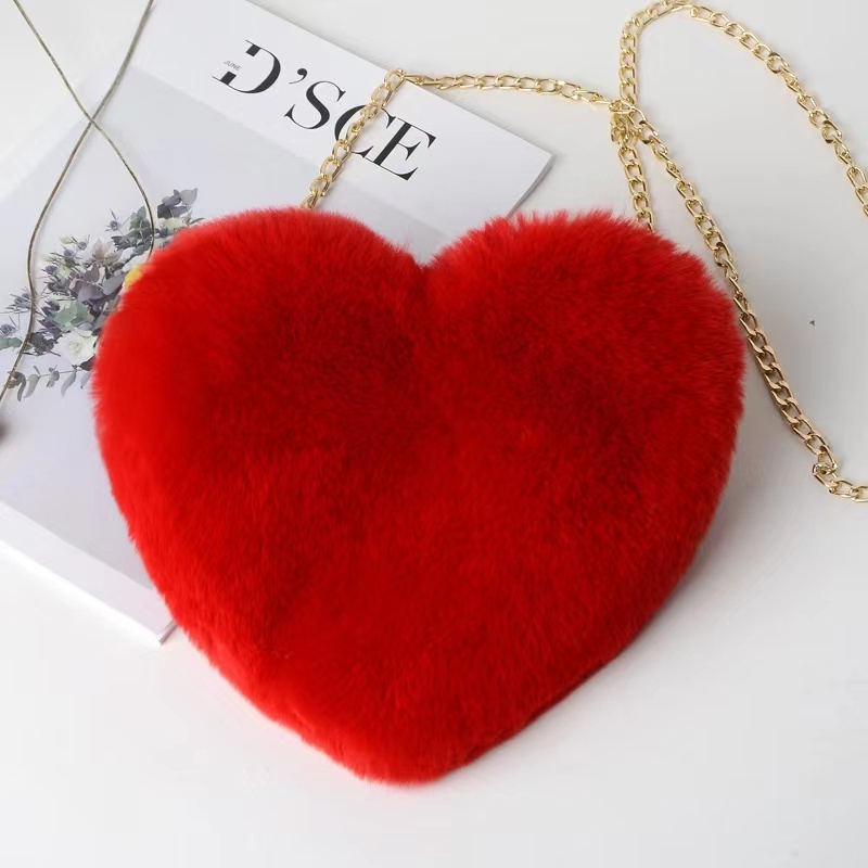 2023 Fashion Heart Shaped Bag Valentine'S Day Rabbit Fur Plush Shoulder Bag Chain Women Crossbody Bag Clutch Purse