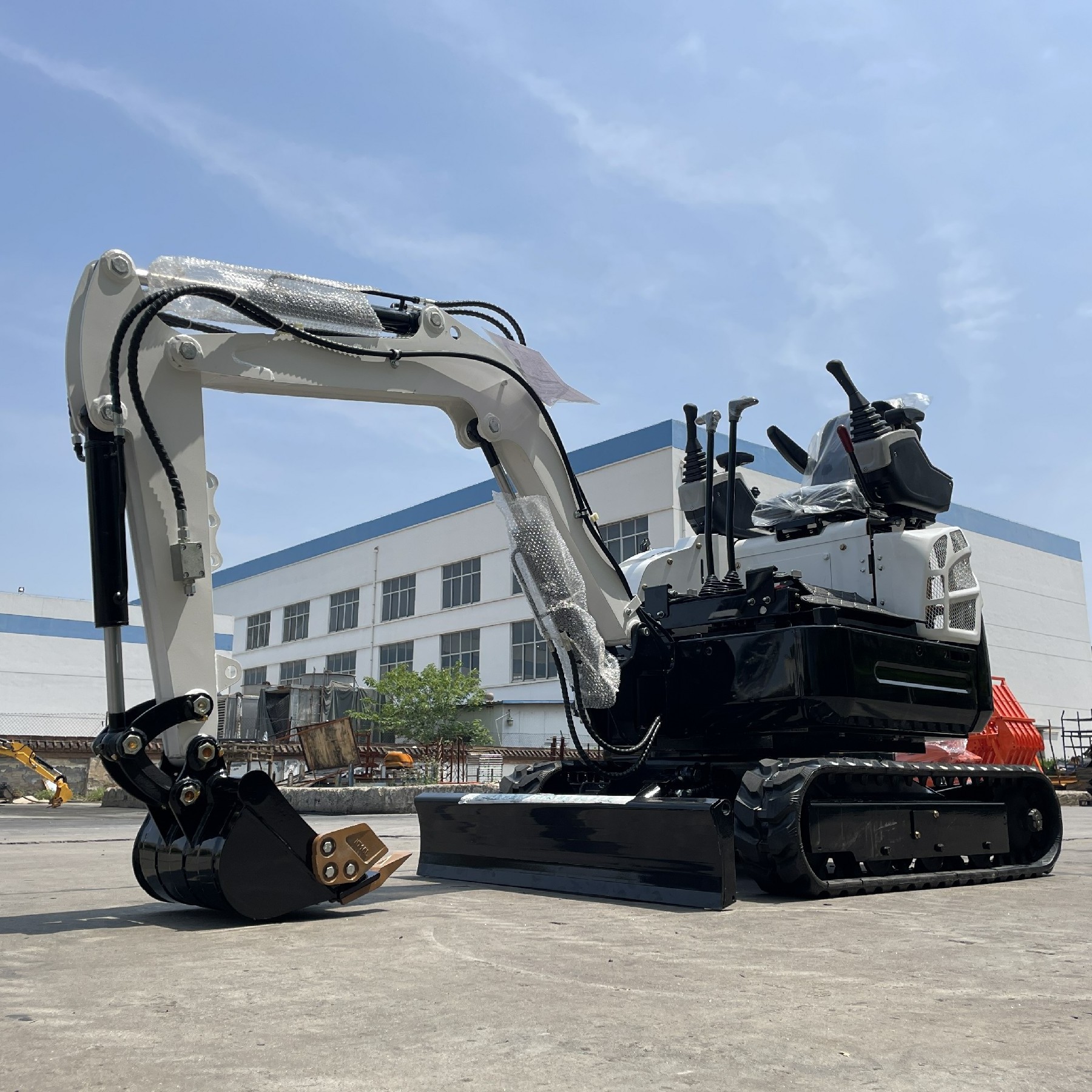 FREE SHIPPING Mini Excavator CE/EPA Garden Used Micro Digger  with traktor mini digger  Mini Excavators 2 ton 2.5T 3T 3.5T