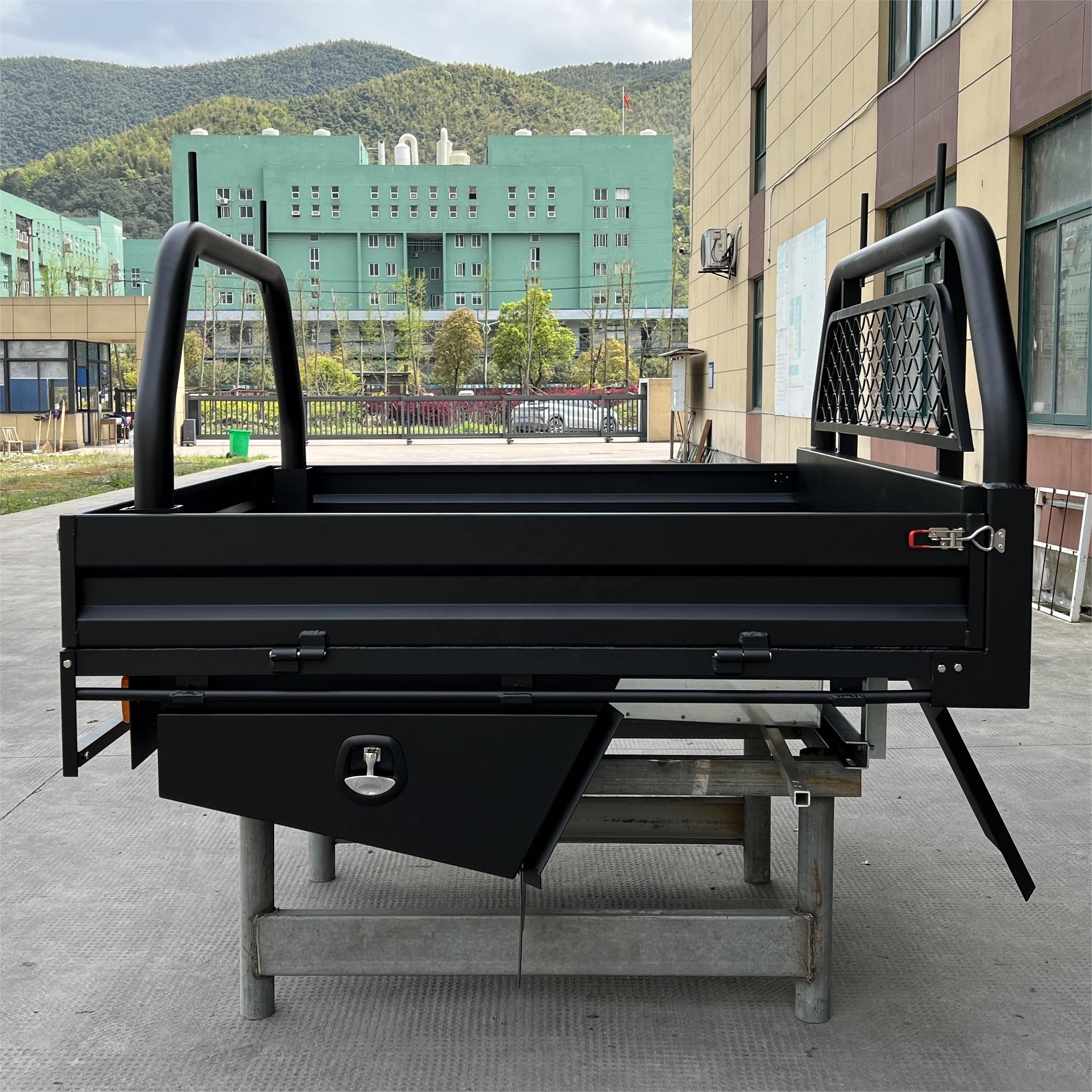 New Aluminum Alloy Ute tray with sideboard and toolboxes