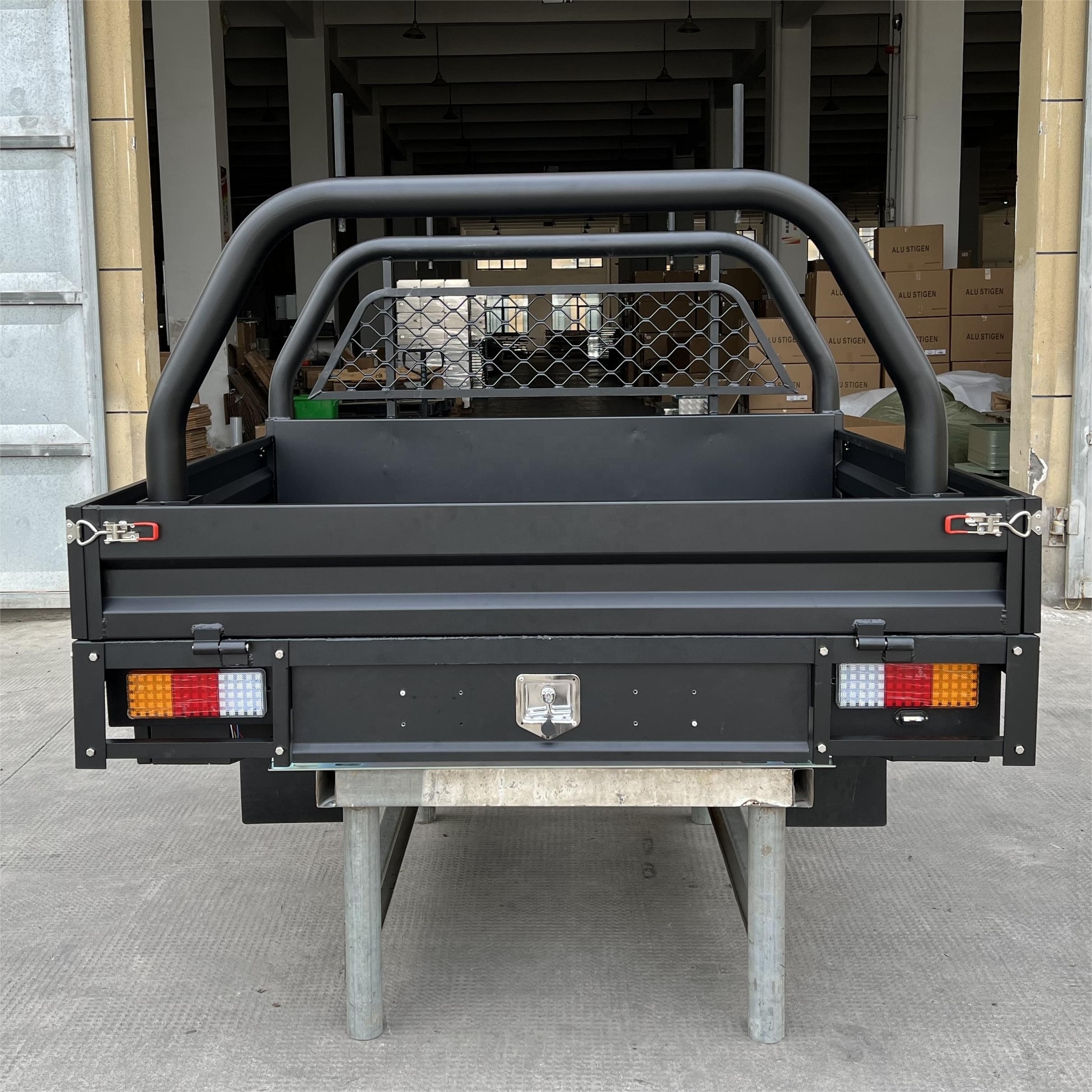 New Aluminum Alloy Ute tray with sideboard and toolboxes