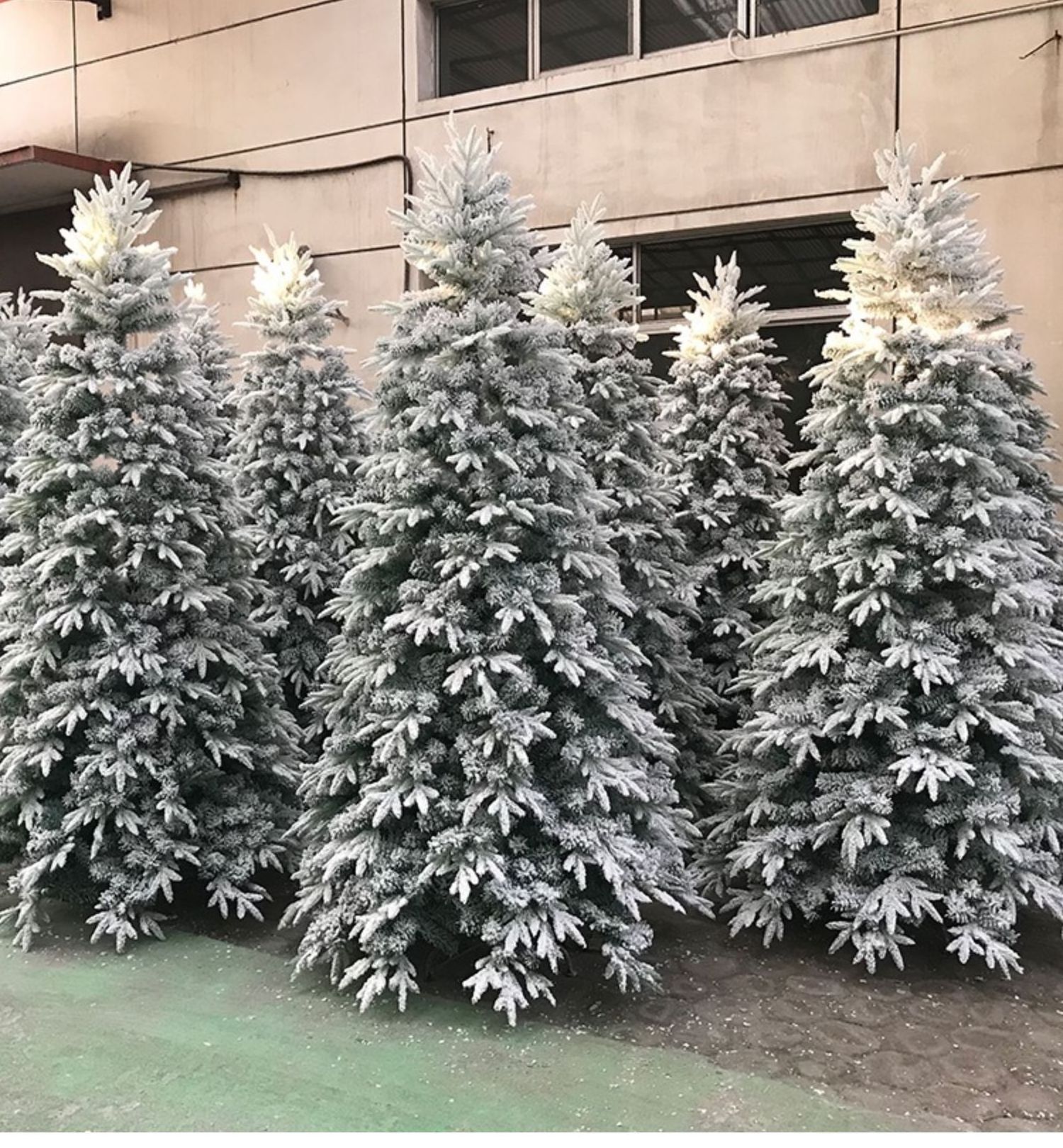 Y-S010 Wholesale Home Christmas Decoration 180CM 350cm Snow Christmas Tree Artificial PVC and PE Christmas Tree with snow