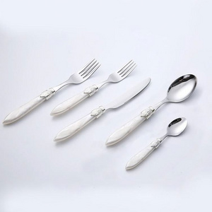 Cathylin shiny stainless steel acrylic handle customized logo knife spoon fork flatware and cutlery set