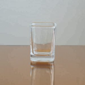 Cheap square shot glass small glass cup for liquor/vodka