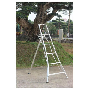 CBDMART Modern Design Extendable Aluminum Ladder Aluminium Folding Stairs Compact Folding Ladder