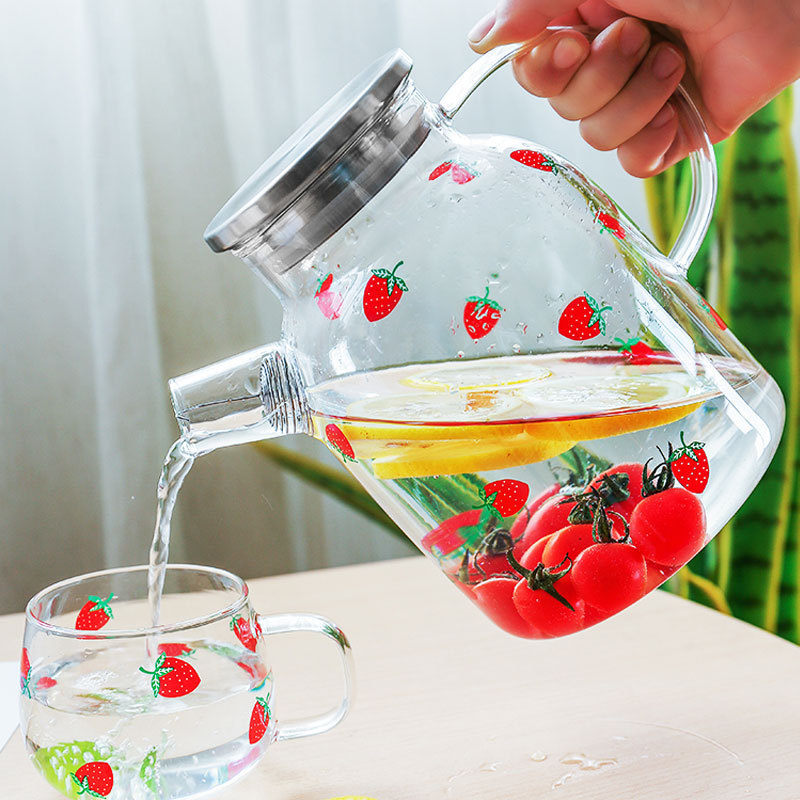 Borosilicate Glass Cold Water Kettles cold drink large capacity Strawberry glass kettle jug