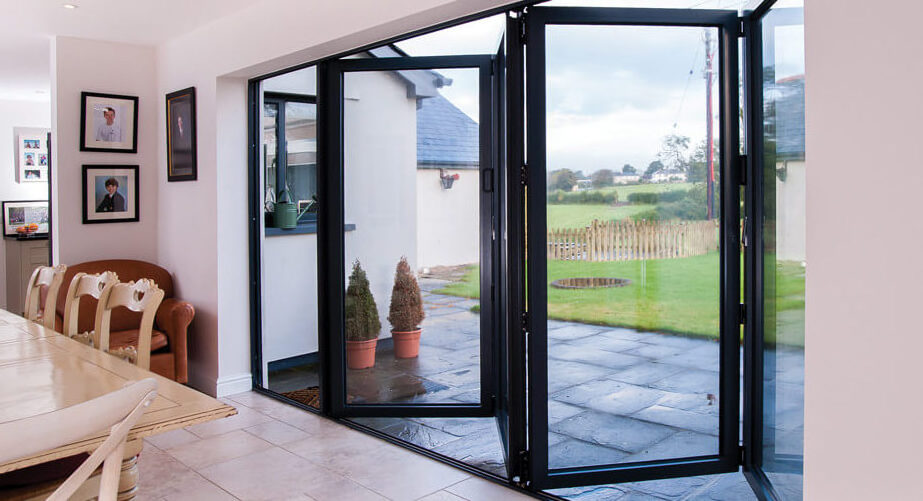 Standard Patio Black Aluminum Frame Glass Stack Bifold Doors Sliding Doors