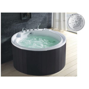 Outdoor Freestanding Round Bathtub & Whirlpools With Massage Function