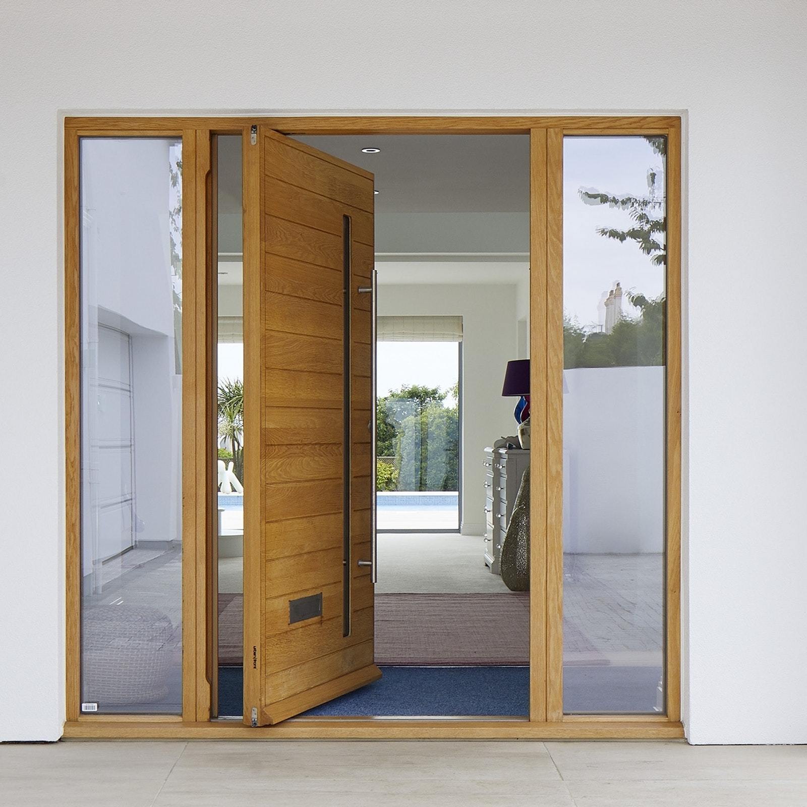 Modern External Flat Section Panels Solid Oak Wood Pivot Entry Door with Aluminum Handle and Hardware for Residential