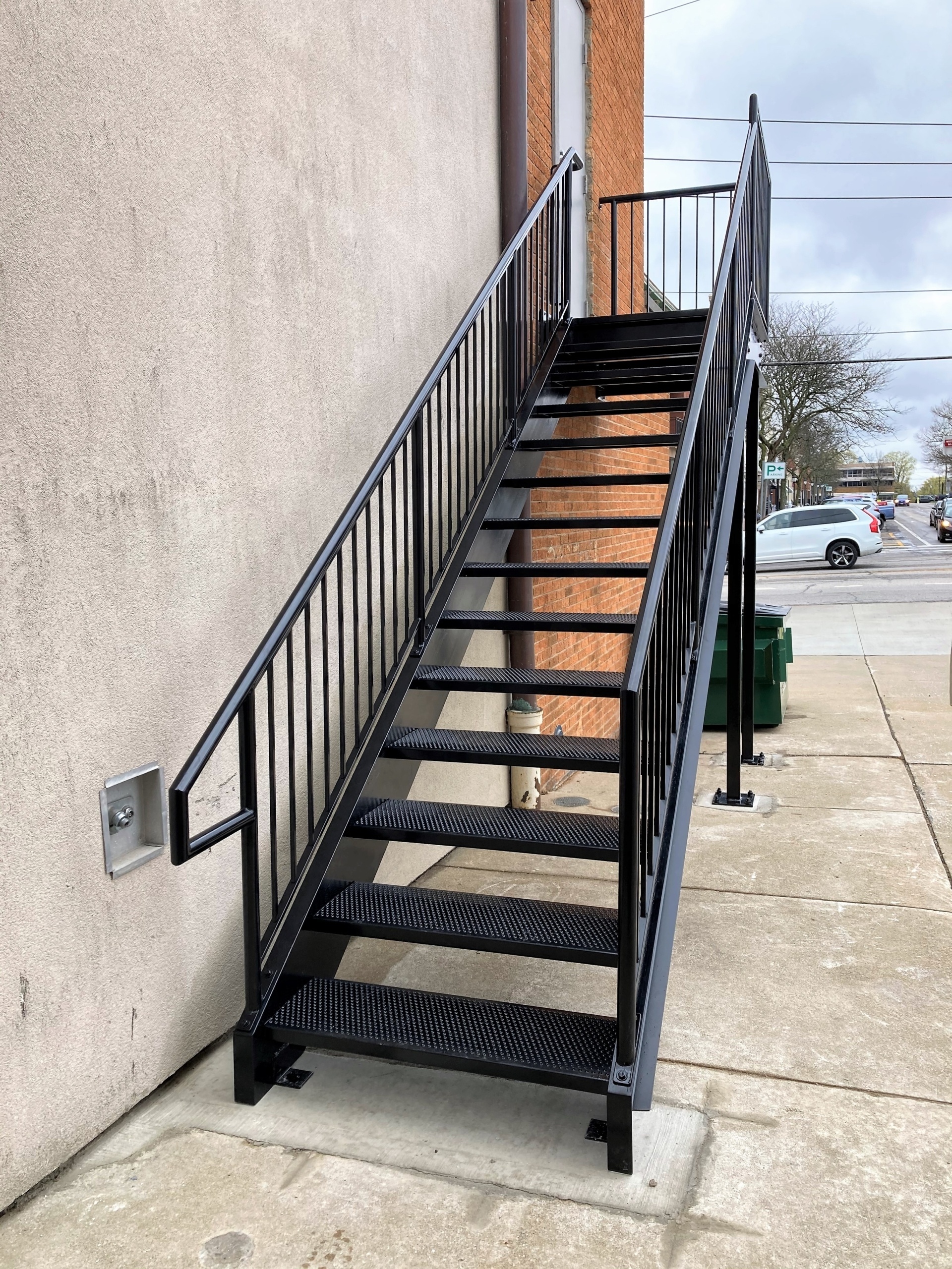 CBMmart Customized exterior fire escaped metal stairs outdoor galvanized steel straight staircase design