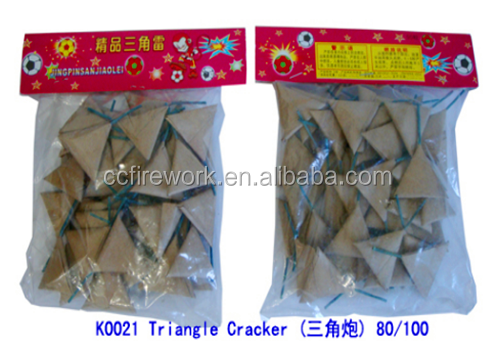 High quality K0021 big loud triangle spanish cracker bomb fireworks