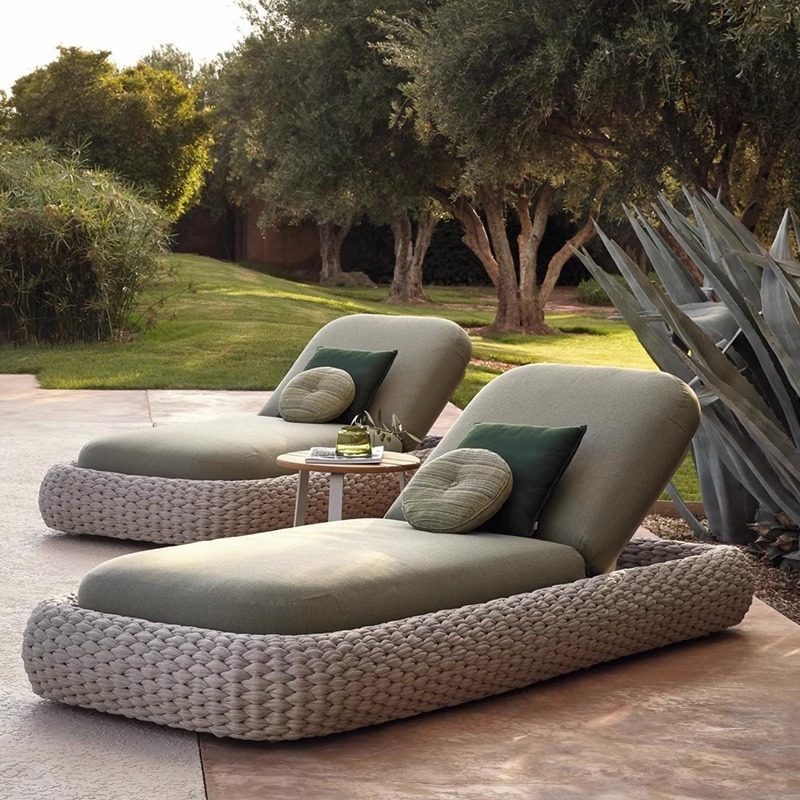 Outdoor bed woven rope pool courtyard rattan single deck chair Outdoor scenic villa hotel terrace furniture