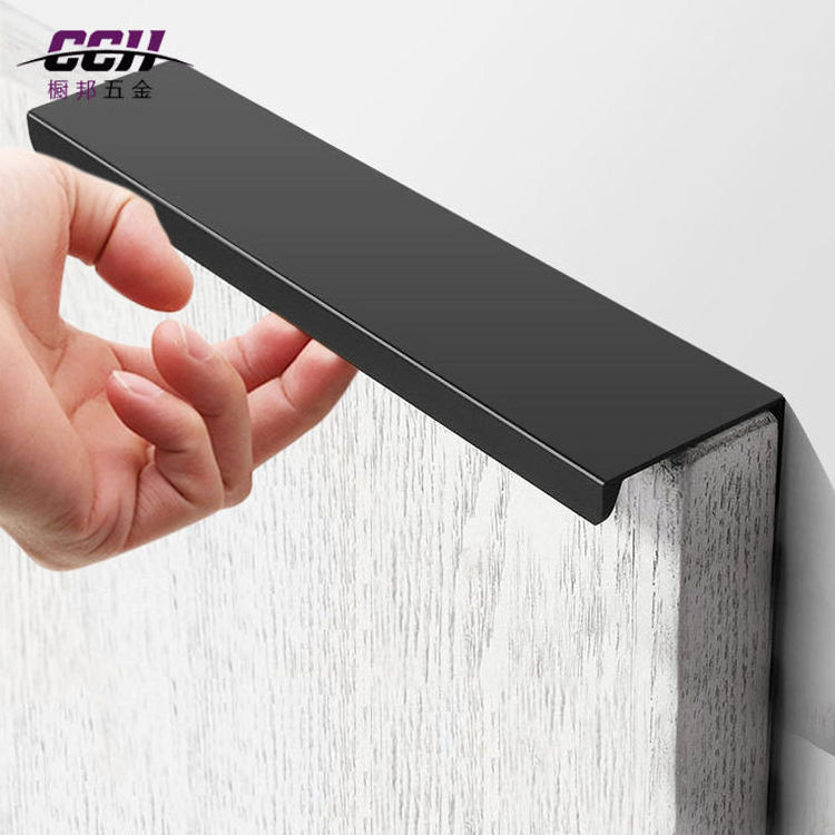 CCH Aluminum Metal Drawer Edge Pull Handles Concealed Long Profile Furniture kitchen Cabinet Handles